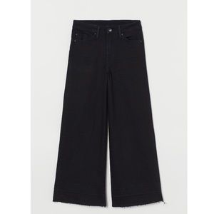 H&M black culotte ankle jeans